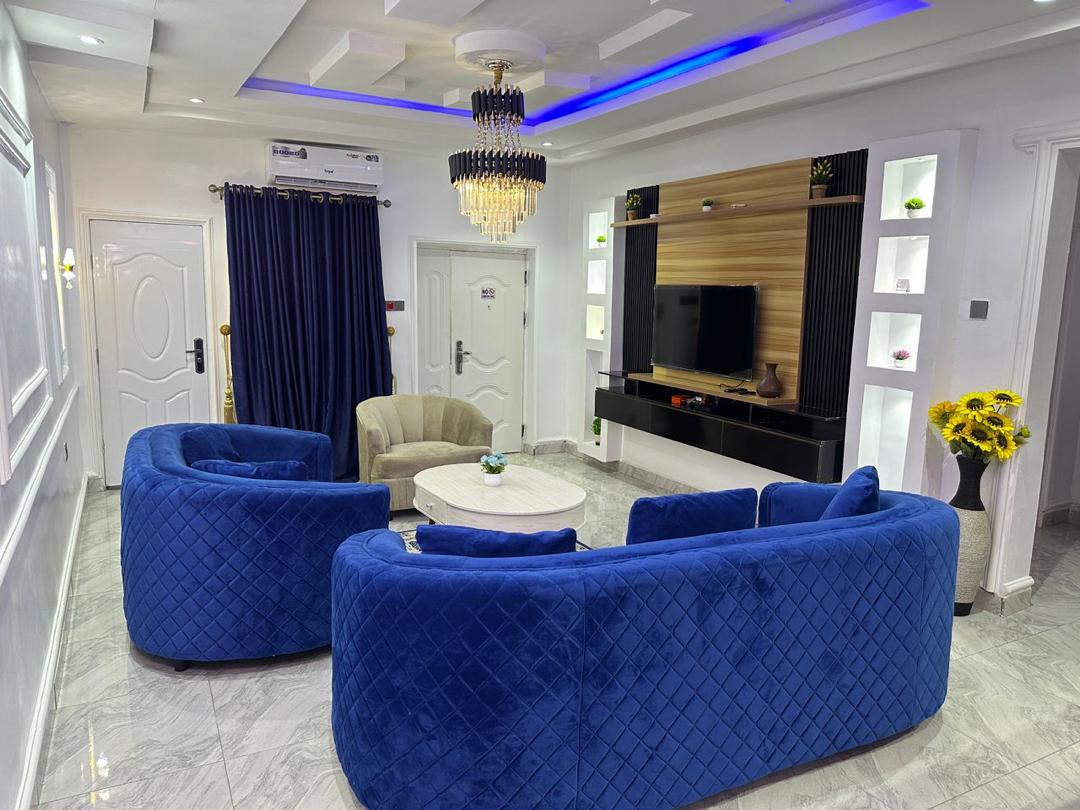 1 BEDROOM APARTMENT IN LUGBE, ABUJA