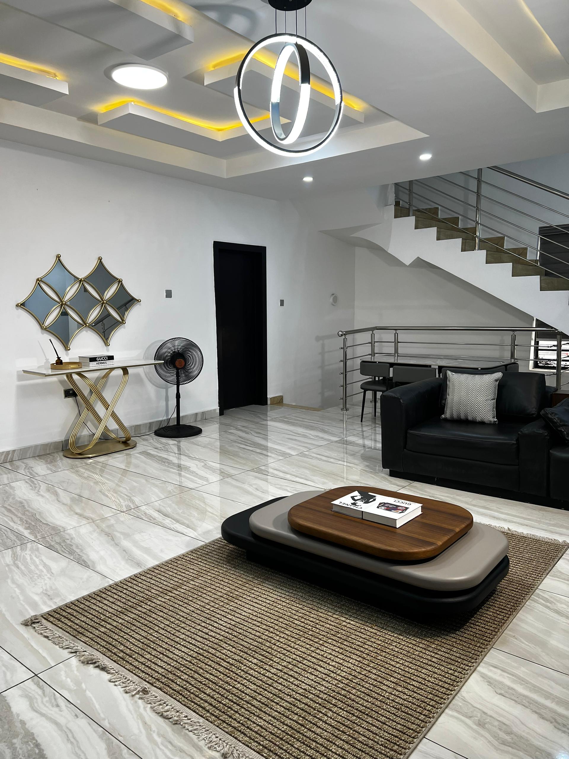 A SMART AND LUXURIOUS TWO BEDROOM IN ZONE 1, ABUJA