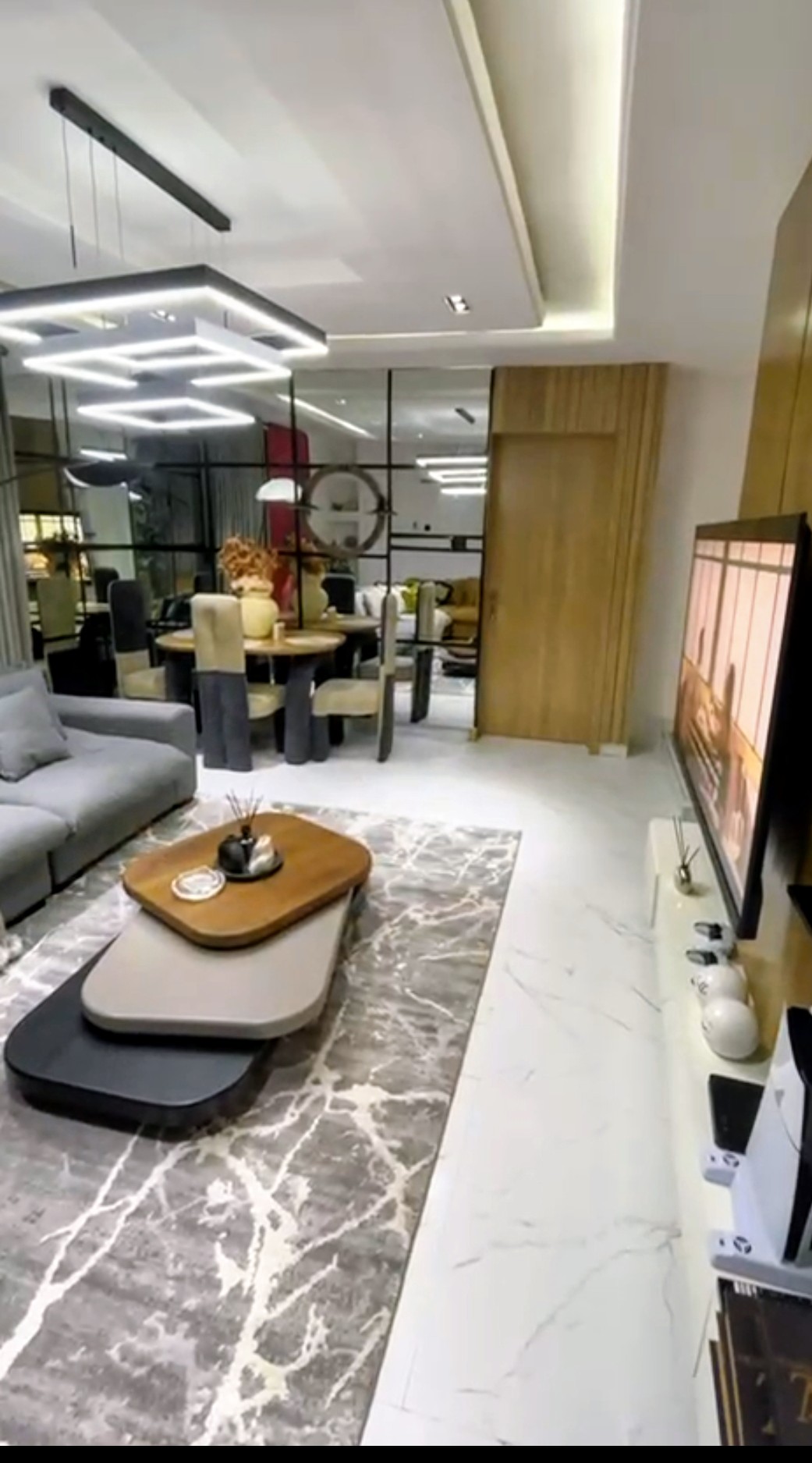 NEWLY LAUNCHED LUXURY 2 BEDROOM APARTMENT IN IKATE