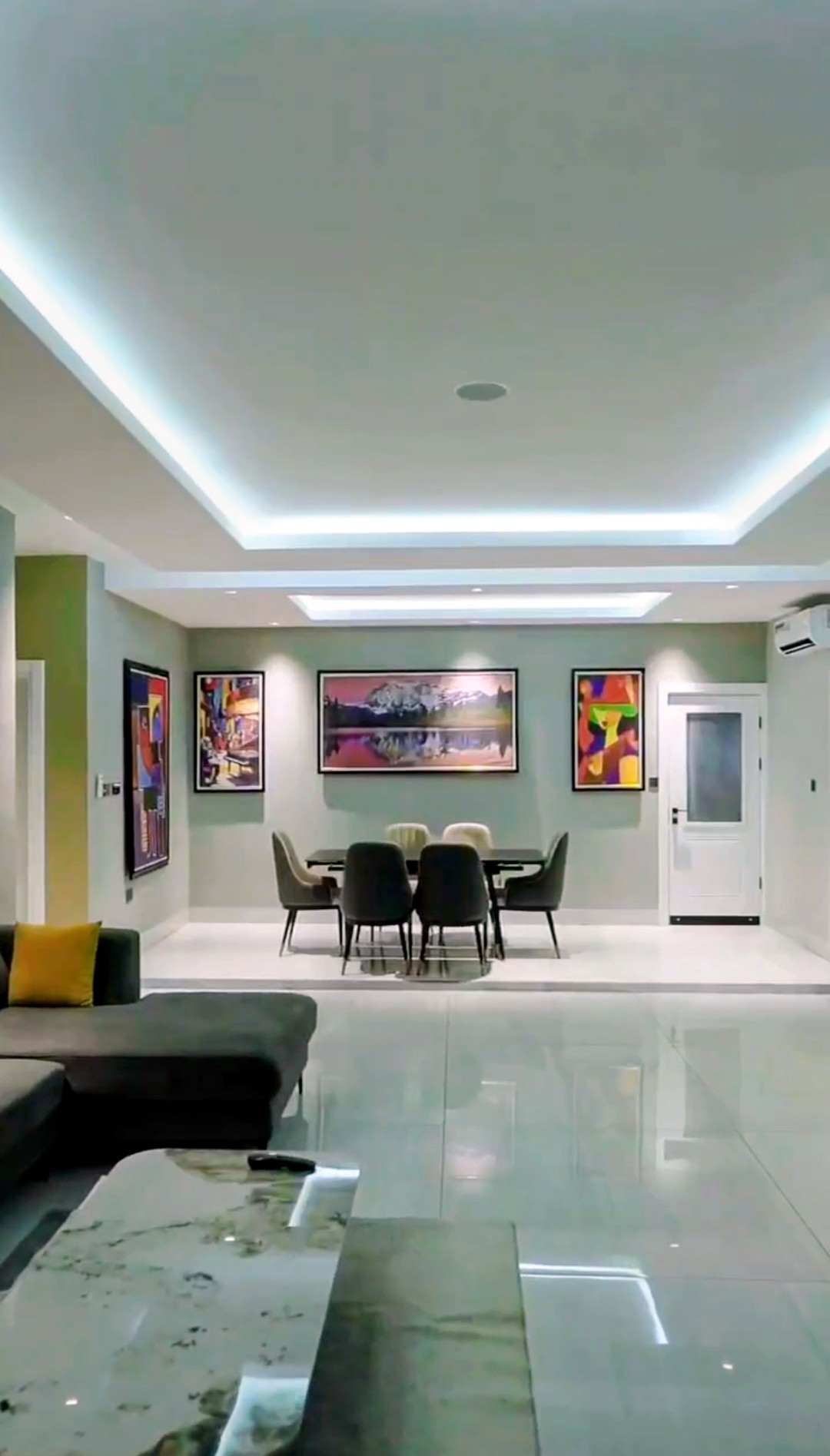 A SMART AND LUXURIOUS TWO BEDROOM APARTMENT IN KATAMPE EXTENSION, ABUJA