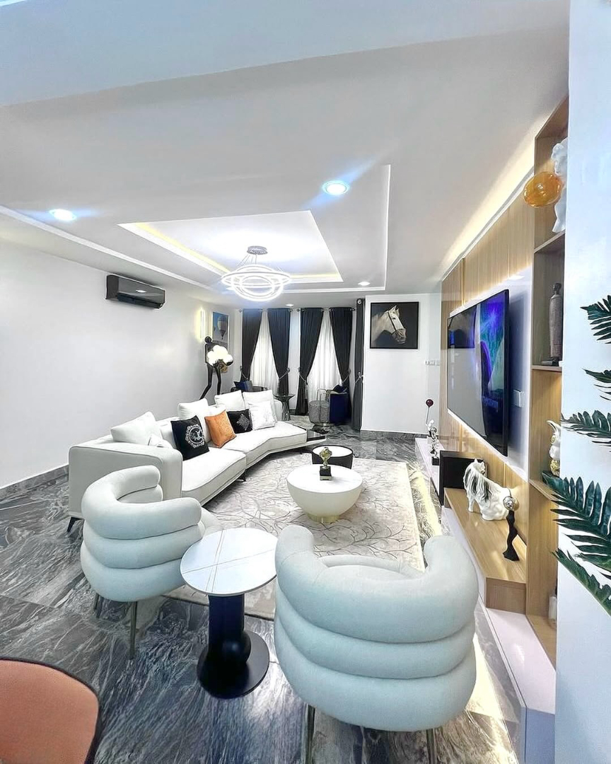 A STUNNING AND BEAUTIFUL FOUR BEDROOM TERRACE IN KADO, ABUJA.