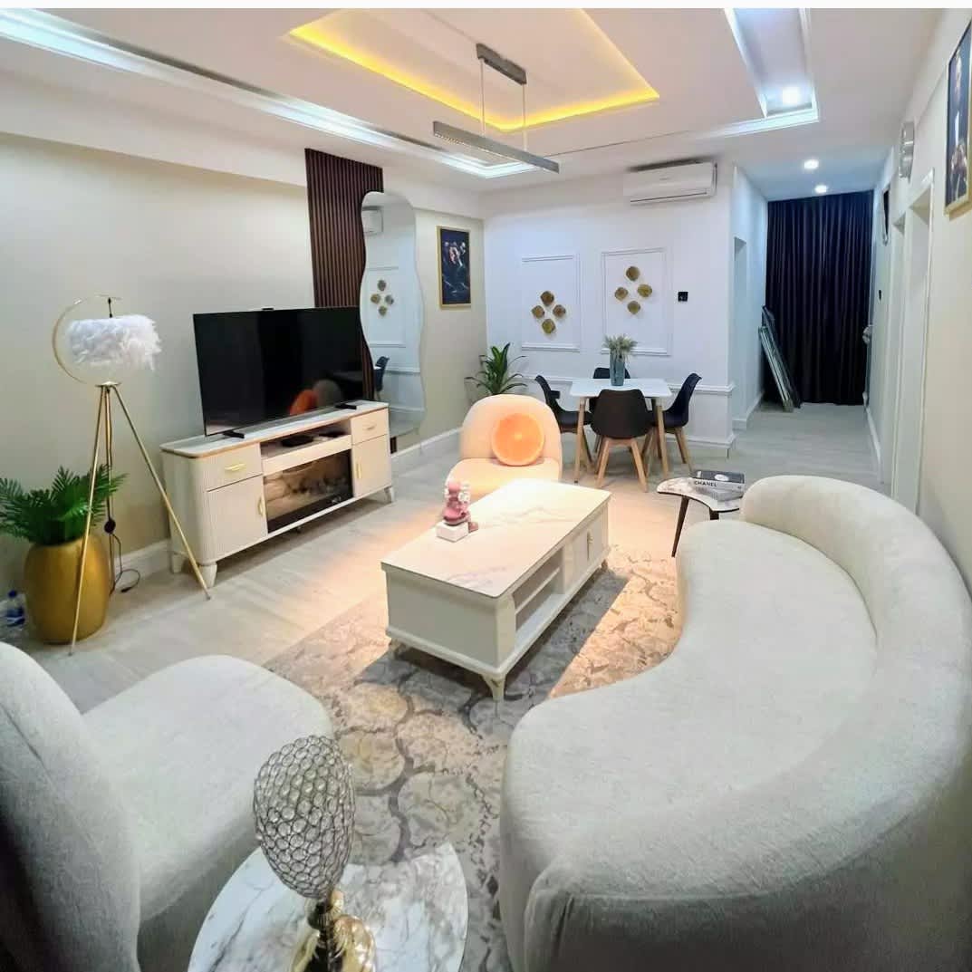 A BEAUTIFUL AND STUNNING TWO BEDROOM APARTMENT IN WUYE, ABUJA.
