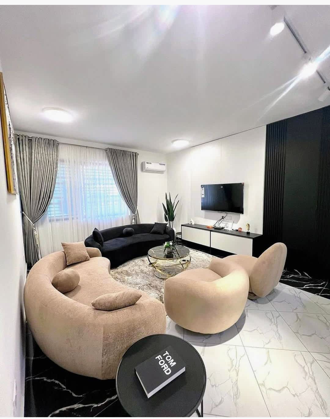 LUXURIOUS ONE BEDROOM PENTHOUSE IN MABUSHI, ABUJA.