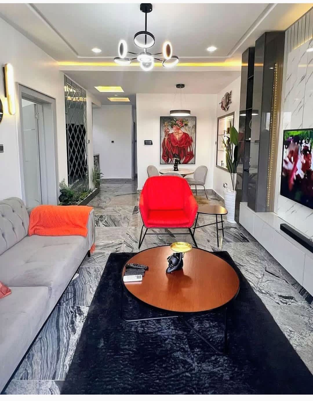 EXQUISITELY FURNISHED ONE BEDROOM APARTMENT IN JAHI, ABUJA.